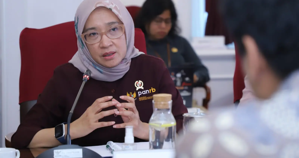 20250307_-_MENTERI_PANRB_Rini_Widyantini